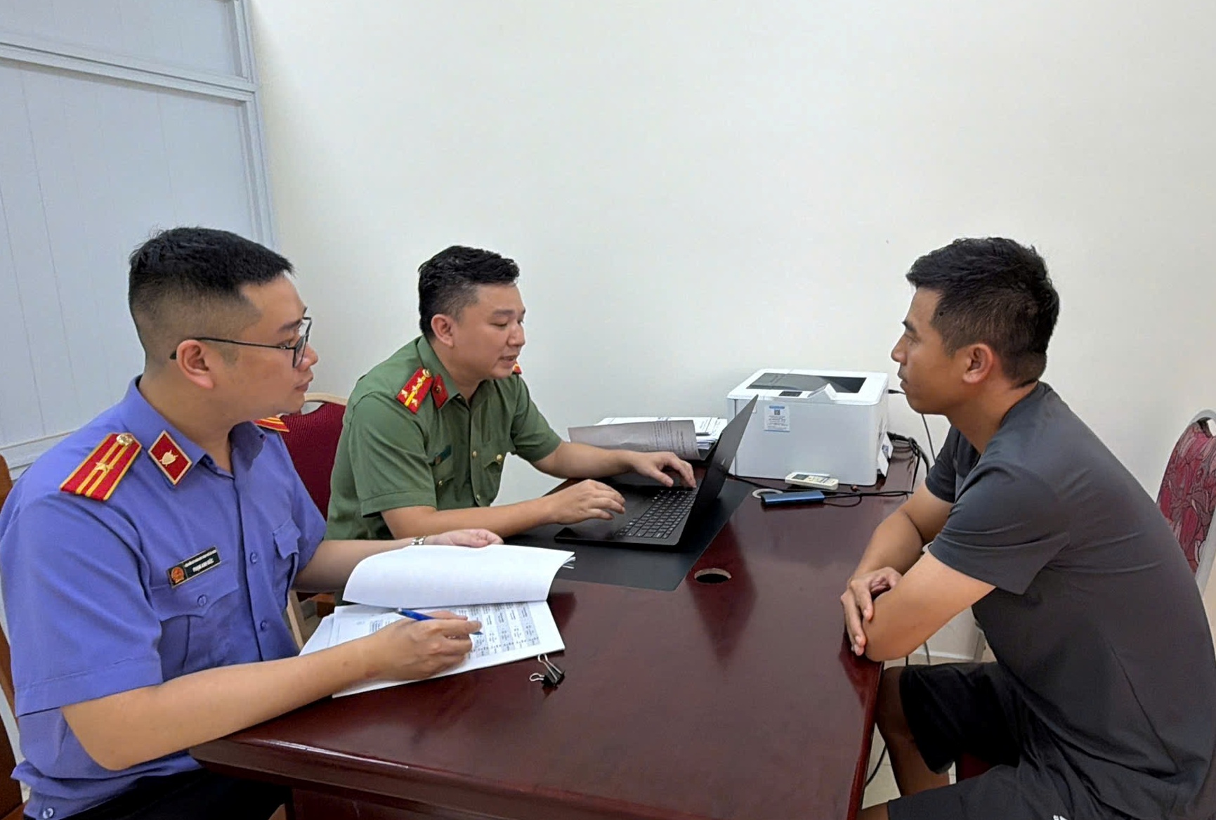 Phòng An ninh điều tra: Triệt phá đường dây tổ chức cá độ bóng đá qua mạng Internet, giao dịch hơn 11 tỷ đồng